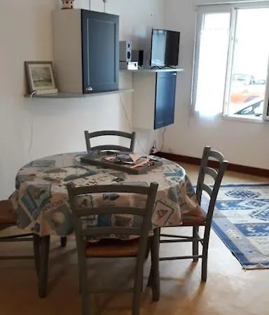 A Vaast La Hougue 2/4 Personnes *