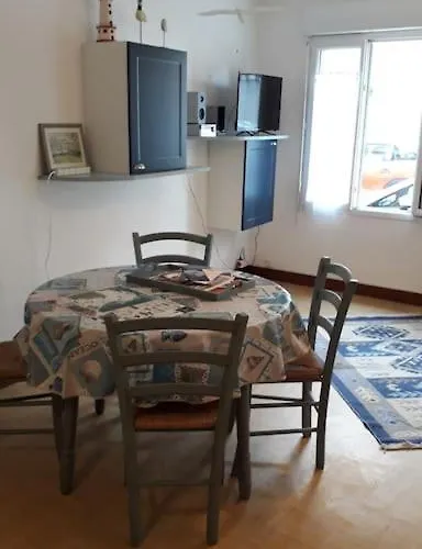 A Vaast La Hougue 2/4 Personnes *